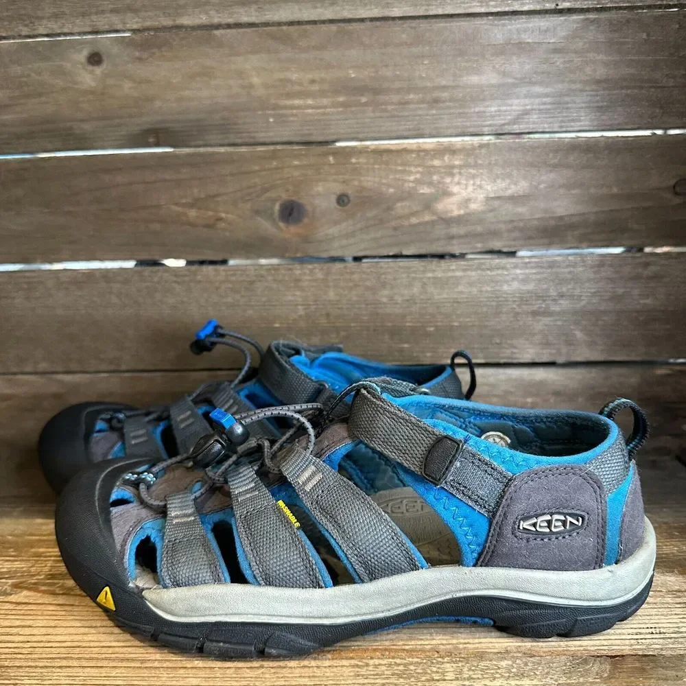 Mens Keen‎ Newport H2 Gray Casual Athletic Hiking Fisherman Sandals Size 6 D GUC